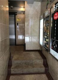 新宿リカム3ビル エレベーターホール　写真