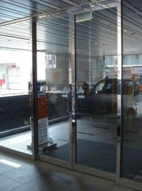白金台クレストビル 入口　写真