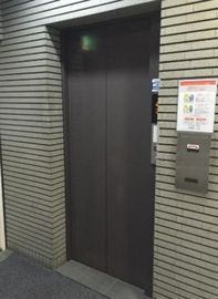 西桜ビル エレベーター　写真
