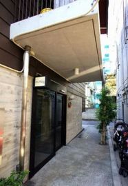 RY Bldg. エントランス
