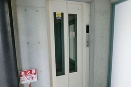 RY Bldg. エレベーター