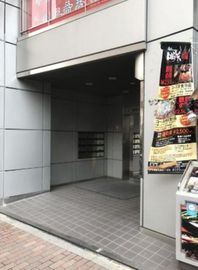 サンブリッジ九段ビル エントランス