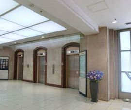 銀座コアビル エレベーター　写真