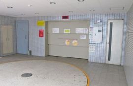 野村不動産南新宿ビル 駐車場　写真