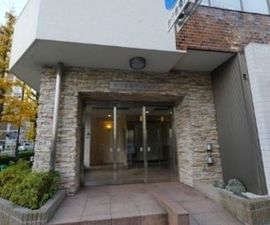 第12宮庭マンション(SOHO・事務所) 入口