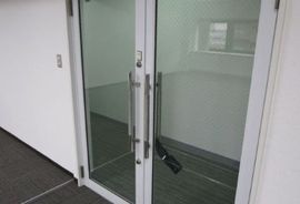 グレイス高輪 出入り口