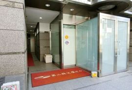 第2秩父屋ビル エントランス