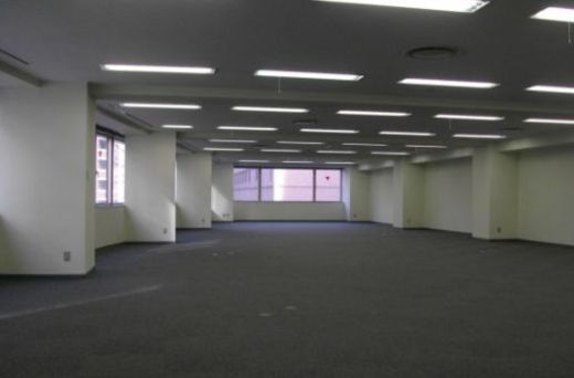 いちご箱崎ビル オフィス　写真