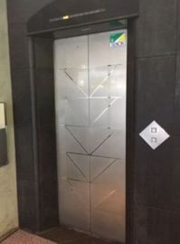 TRN新宿 エレベーター　写真