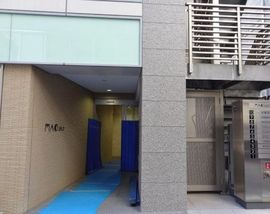 マオビル エントランス