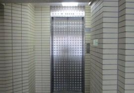 丸彦ビル エレベーター