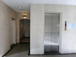 東光ホワイトビル エントランス