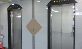 KDX神田駅前ビル エレベーター　写真