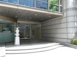 コンフォール安田ビル エントランス　写真