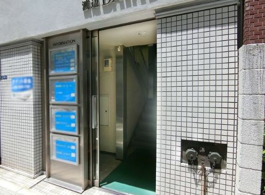 渡辺データビル 物件写真 建物写真2