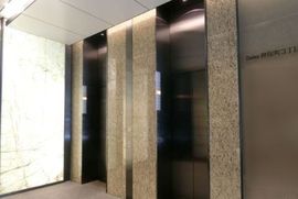 Daiwa神保町3丁目ビル エレベーター