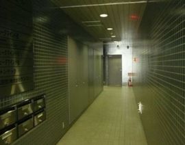 郵船九段ビル エントランスホール　写真