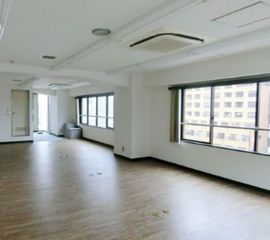 西新宿TOK 内装