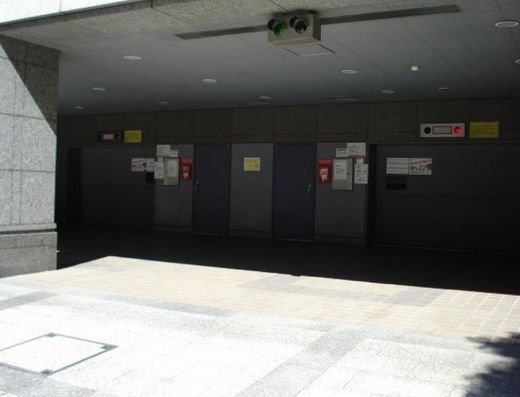 アクロス新川ビル(SOHO) 駐車場