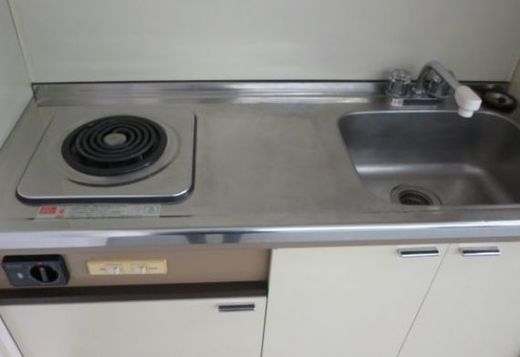 カテリーナ柳通りビル 給湯スペース