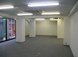 シントミ東日本橋ビル 室内
