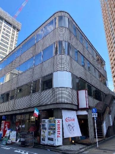 雄山閣ビル 外観　写真