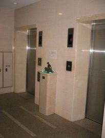神保町101ビル エレベーターホール　写真