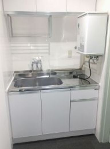 ワイ・エヌ銀座ビル 給湯室写真