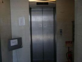 銀座KMビル エレベーターホール　写真
