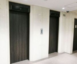新麹町ビル エレベーター