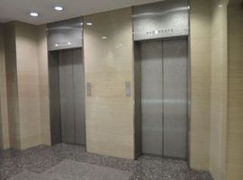 恵比寿ISビル エレベーター