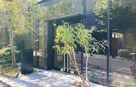 ADEOT AOYAMA エントランス