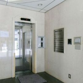神田石川ビル エレベーター