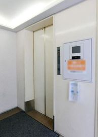 東京堂錦町ビル エレベーター　写真