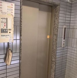 美濃松ビル エレベーター