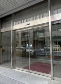 日本橋大栄ビル エントランス　写真