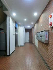 三栄ビル(四谷三丁目) 廊下