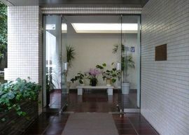 シェ麻布 エントランス　写真