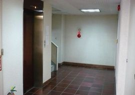 シェ麻布 エントランスホール　写真