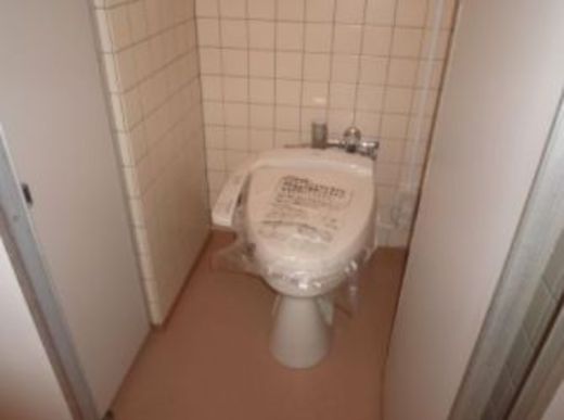 新宿嘉泉ビル トイレ　写真