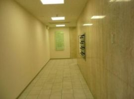新宿嘉泉ビル エントランスホール　写真