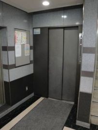 青山セブンハイツ エレベーター