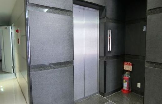 ザ・ロワイヤルビル 物件写真 建物写真4