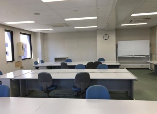 発明学会ビル 貸会議室