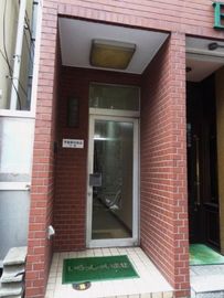 千種ビル 出入り口