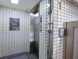 KM千代田 エレベーター