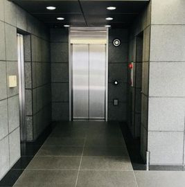 茅場町駅前ビル エレベーター