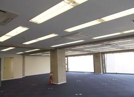 ラーズビル 室内
