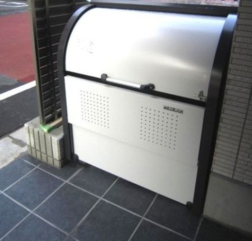 S.Wisteria(店舗) ゴミ置き場