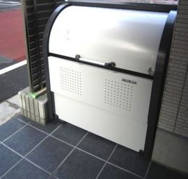 S.Wisteria(店舗) ゴミ置き場